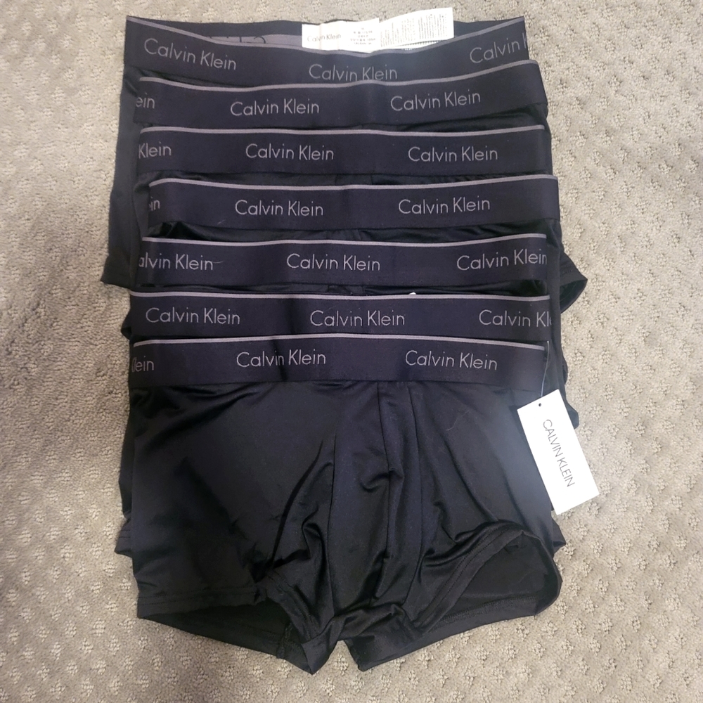 NWT Calvin Klein Men's Boxer Briefs - 7 pack